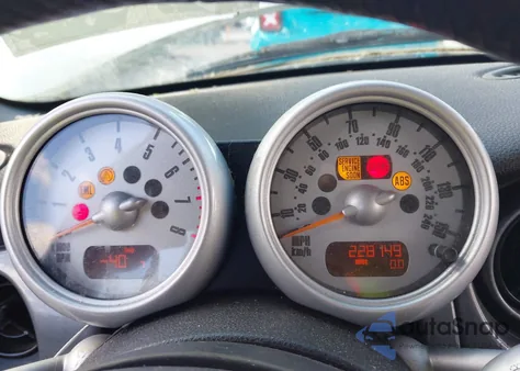 2005 Mini Cooper S z USA, uszkodzony, nr VIN WMWRE334X5TD91155